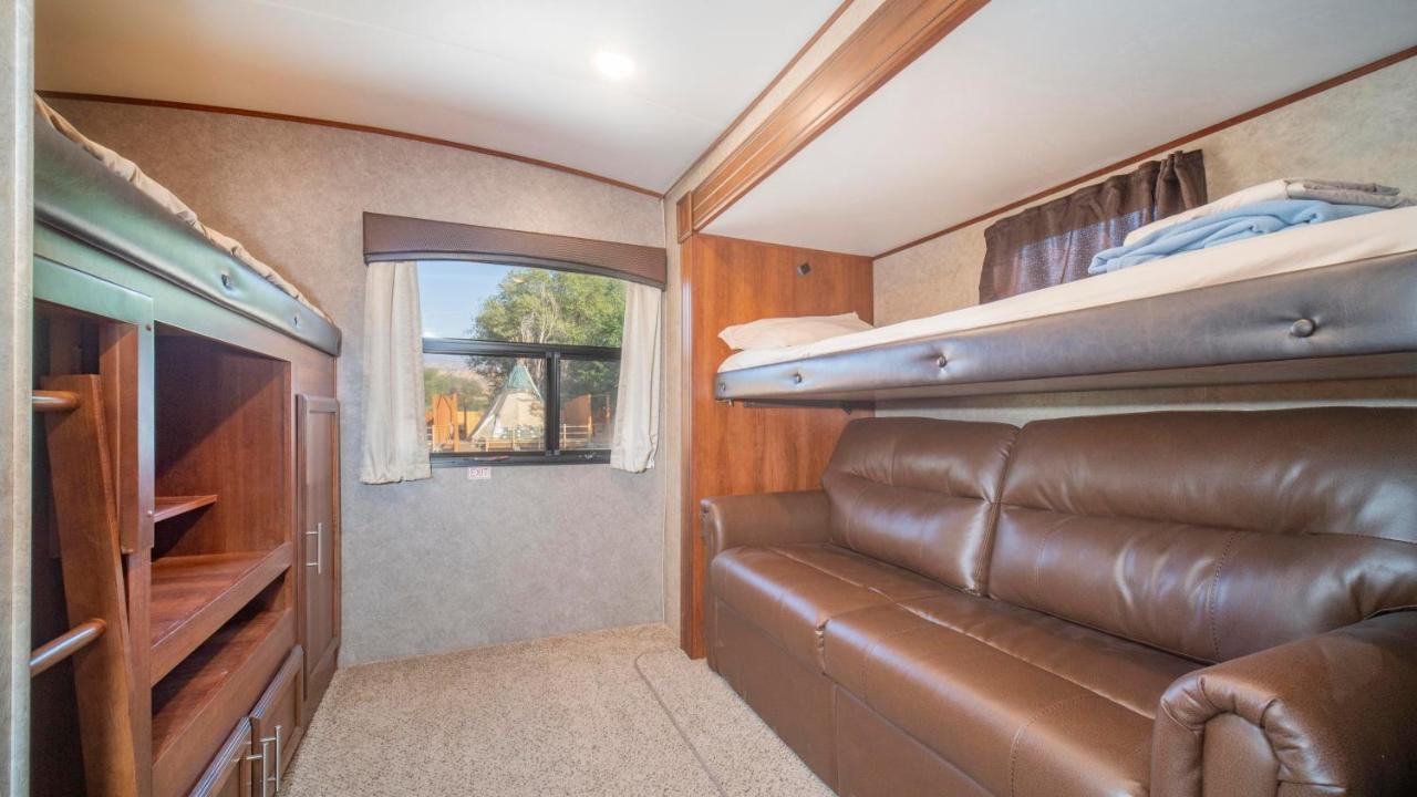 Outdoor Glamping Jayco Rv Ok35 Apartment Moab Ngoại thất bức ảnh